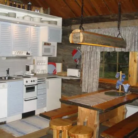 Holiday Kortehongisto B1 * Ruka